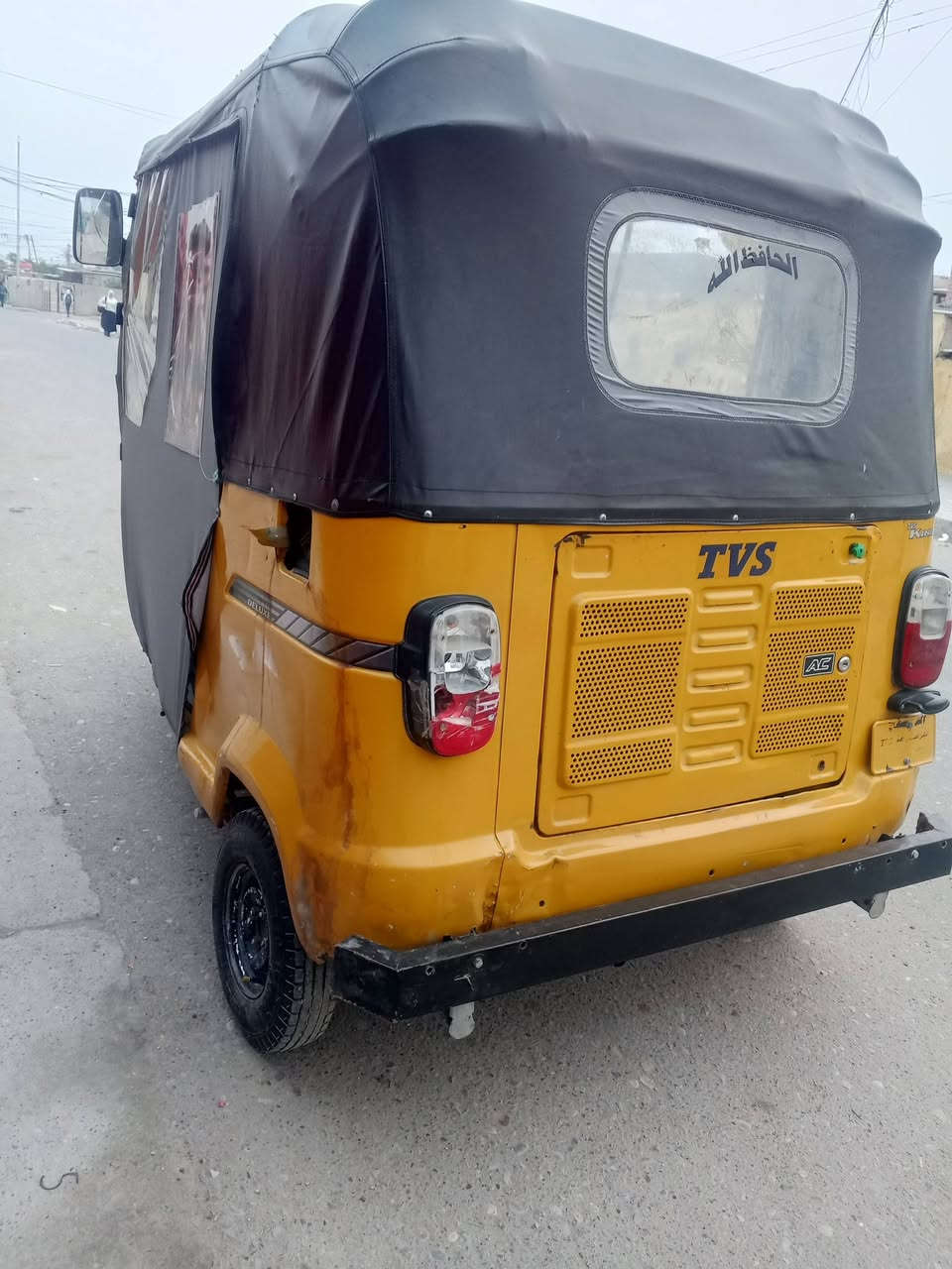 تكتك للبيع موديل 18اوراق العنوان بغداد جسر ديالئ القديم ***********
