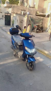 دراجه شحن نوع ياديا موديل 2026 جديده لوك استخدام كم مره فقط بحالة الزي...