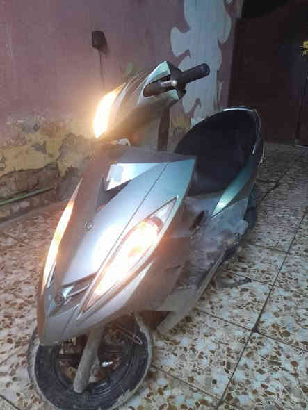 سلام عليكم جي تي ار لبيع قبل 6 نازلة من رمبة من ضلال 
من معرض امير القريشي دراجة نازلة بل مليون و400
حاليا عارضها بل مليون و250 وبيهة مجال لطيبين 
العنوان بغداد مدينة الصدر 
الرقم ***********
