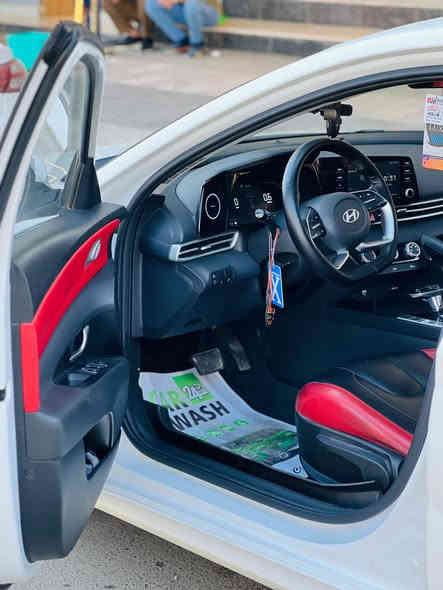 السلام عليكم
النترا 2045 تجميع الصين رقم اربيل 

مكينه دبل نوزل 

فول  مواصفات 

تحكمات ستيرن 

قطعتين تبريد 

نظام سنتر لوك ، و اوتوا هولد

سايد بريك كهرباء

كشن كهرباء 

بصمه دخول وتشغيل 

مري شفط ، وكامرة خلفية

حساسات امامية وخلفية

مثبت سرعة ، لد نهاري وزنون

فتحه سقف 

اشاير بل مري 

كشن جلد احمر مطعم باسود

سبيرها ما نازل شرط 

السيارة ماشية 33الف وقابل لزياده 

السيارة مكفوله من الحادث والصبغ والتبديل.

علمن السياره عليهة عازل الPPF مانع الشخوط سعره 15$ والله

السعر 140$ بيهاا مجال قليل 

العنوان : بغداد المنصور

للتواصل : *********** متواجد واتساب
