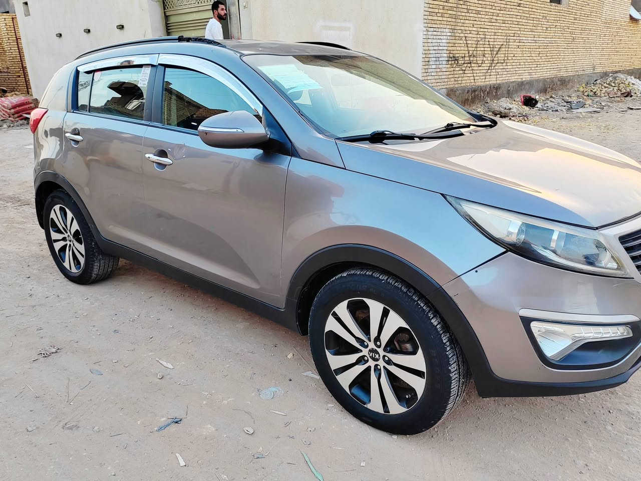 اسبورتج ٢٠١٤ كاز كاز ادوات كصه جنطه متومه وجاهزه حصه الكاز كل المحطات مكينه وكير وحداديه وتخم تاير كله جديد السياره جاهزه وجديده فول مواصفات شاشه بصمه
السعر ٤٧ وبيهه مجال مكاني الناصريه
***********
