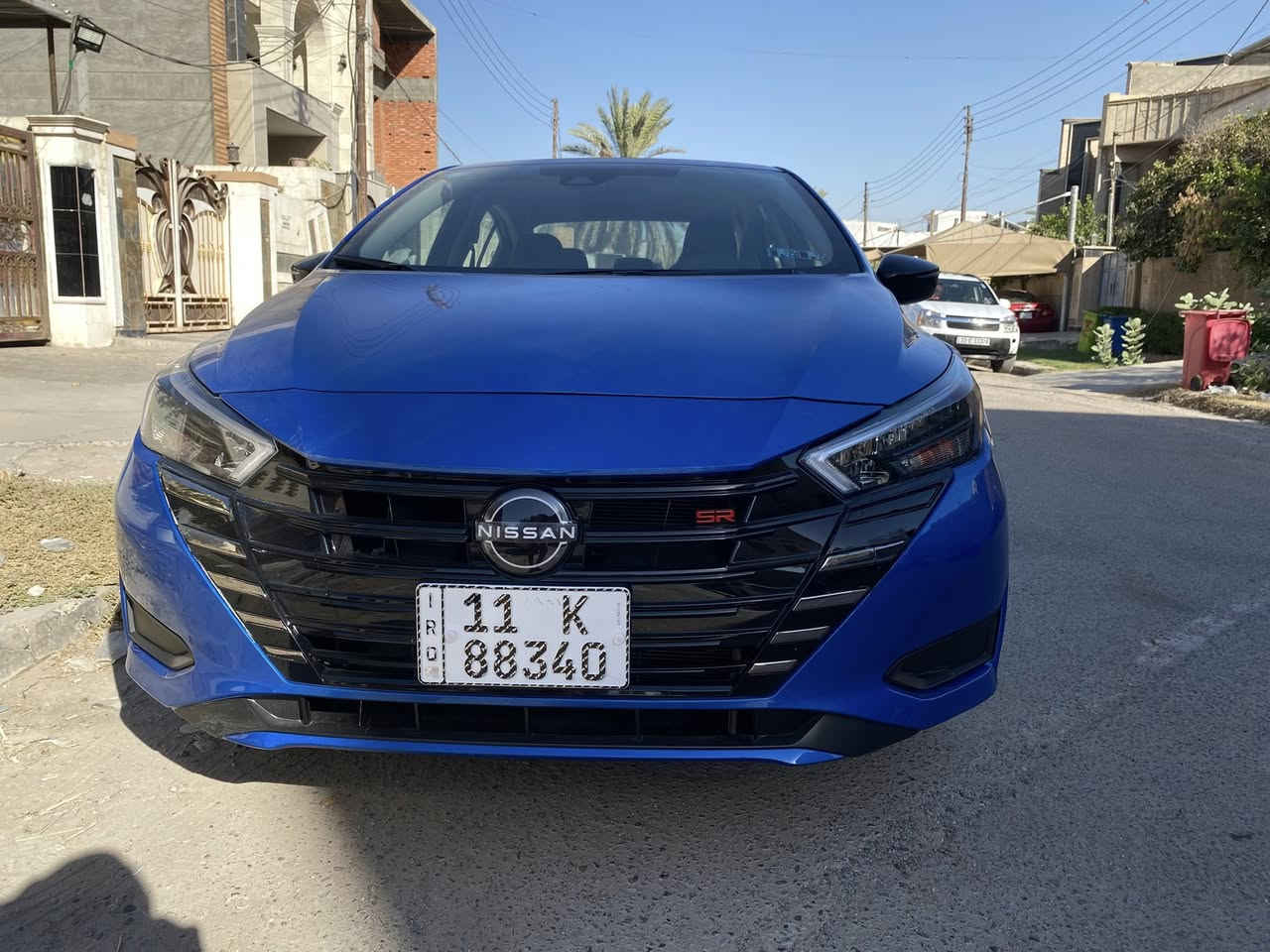 السلام عليكم نيسان فيرسا موديل 23 مرقم بغداد باسمي حادثها موضح بالصور تبديل بنيد فقط السيارة فول SR وهي اعلى فئة بالمواصفات سعرها 130 وبيه شي بسيط المكان حي الخضراء تلفون ***********
