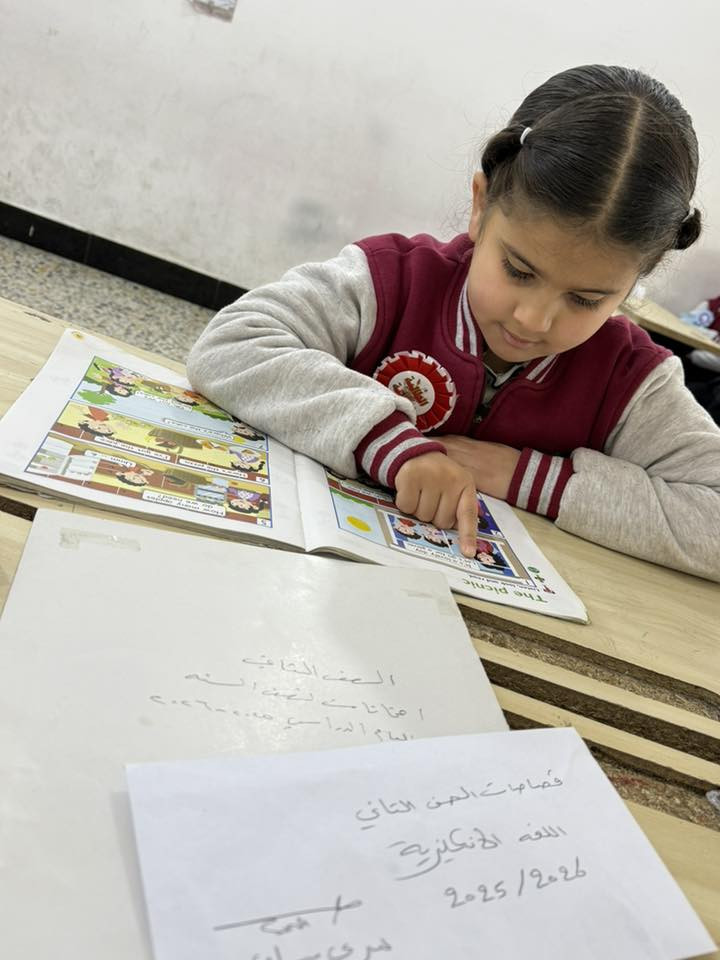 ⁨ من أجواء امتحان اللغة الإنكليزية 

✨ أبطال الصف الثاني في امتحان اللغة الإنكليزية

حماس، تركيز، وثقة عالية 💪📘
تلاميذنا الصغار أبدعوا في امتحان اللغة الإنكليزية وقدموا أداءً يشرّف 👏🌟
مستقبل واعد يبدأ بخطواتهم الأولى… كل التوفيق والنجاح لأبطالنا 💙✏️

للتواصل والاستفسار :
📍 الأنبار - الرمادي - الحوز - قرب مجسر الزيوت
📞 *********** 
 *********** 
#مدرسة_الصباح_الأبتدائية_الأهلية_المختلطة
#مدارس_الصباح 
#الرمادي
