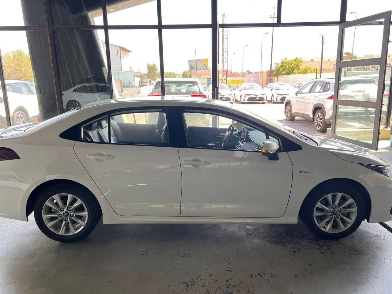 شركة الفرس الابيض لتجارة السيارات
تويوتا كورلا الشكل الخليجي 2025 هايبرد تجميع الصين زيرو يترقم  بغداد ✅✅✅

ملاحضة١ /كاميرا ٣٦٠ درجة  نظام تسجيل🔜🔜🔜🔜🔜🔜 

ملاحضة ٢/دبل لد شباكled    🔜🔜🔜🔜🔜🔜🔜🔜🔜

السعر : 26 مليون كامل رقم وسنويه 

أبرز المواصفات:       

✅ محرك 1800 هايبرد

✅ كرسي كهربائي + مقاعد جلد

✅ تشغيل بصمة + دخول ذكي

✅ تحكم كامل من الستيرن

✅ شاشة أندرويد تدعم Apple CarPlay

✅سبايدر خلفي بلادي

✅ دشبول ديجيتال

✅ تبريد قطعتين (أمامي وخلفي)

✅ كاميرا خلفية

✅ منافذ USB أمامي وخلفي

✅ ويل كاب قياس 16 إنش

✅ لايت أمامي زينون + كشافات أمامية

✅ فتحة سقف (سلايد روف)

✅ رادار أمامي + تحديد مسار

✅ مثبت سرعة + 3 أنظمة قيادة

✅ هاند بريك بصمة + نظام EVE Mode

✅ إشارات على المرايا الجانبية

شركة الفرس ألأبيض لتجارة السيارات 🚗

☎***********

☎***********

بغداد مدينة معارض البياع -الشارع المميز-مقابل كراج البياع 📍

لاستفسار يرجى الاتصال على الرقم:

☎***********

☎***********
