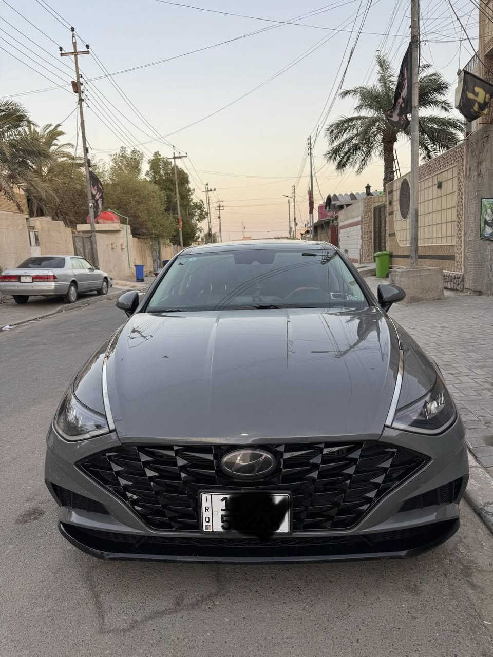 سوناتا موديل 2020 وارد أمريكي كتاب الفحص بلمنشور لون مميز سمنتي رقم انكليزي بغداد حره تحويل  محرك 2500 سعر 168 بيها مجال للشراي مكان السياره بصره رقم *********** متواجد واتساب
