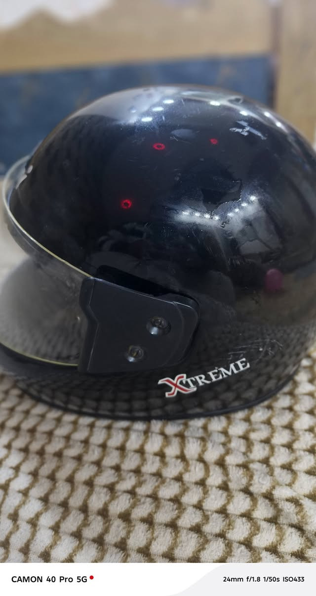 السلام عليكم خوذه يابانية بالة للبيع السعر قيم بل يرضي الله الرقم *********** المكان كربلاء الحر
