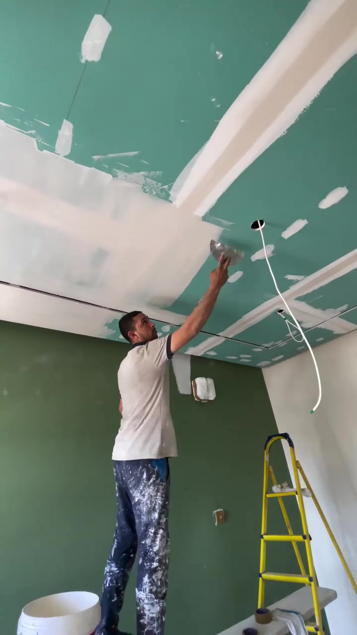 كأفه اعمال الصبغ والديكورات الحديثه
لتواصل☎️/***********
