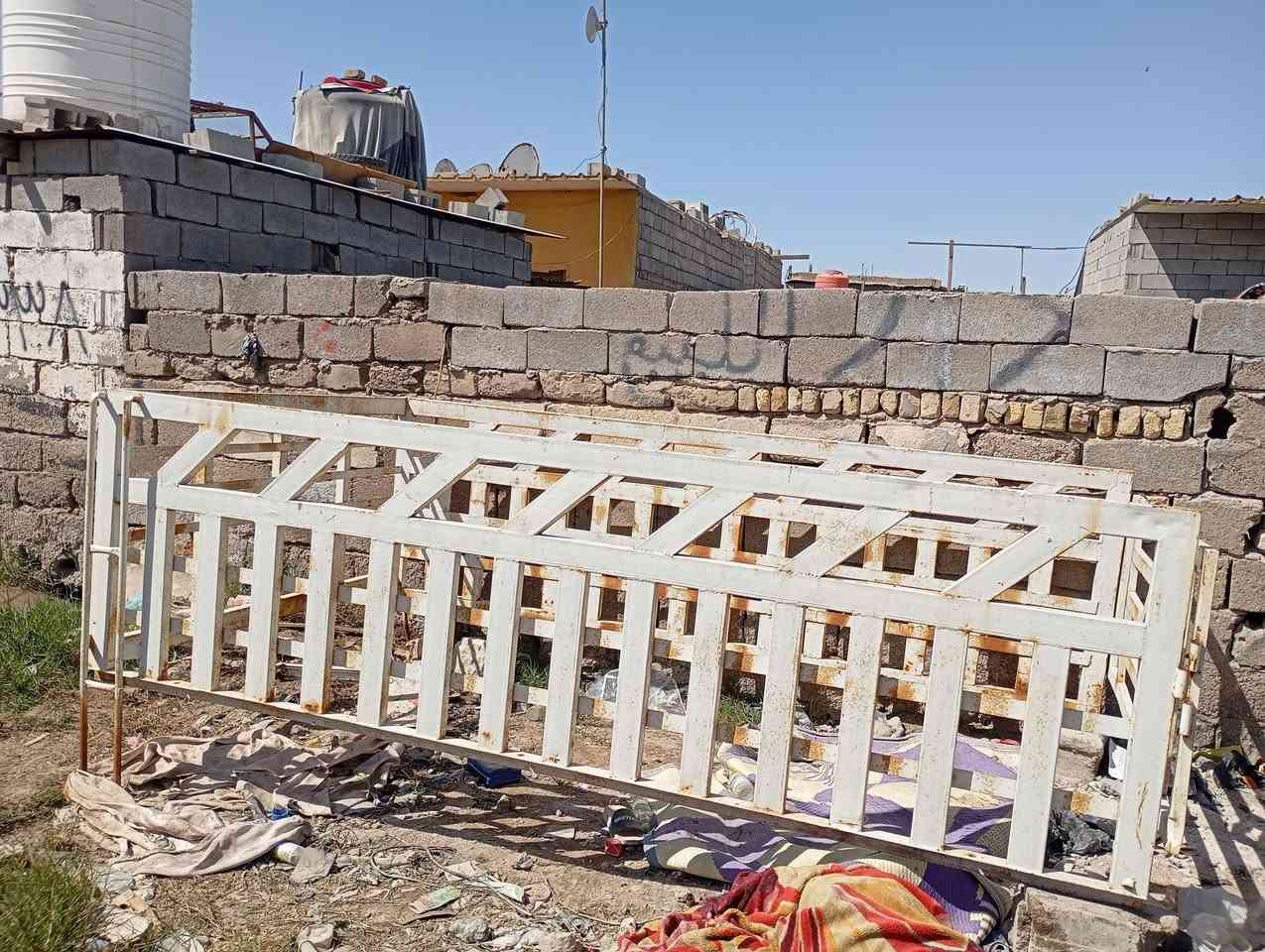 سلام وعليكم مرخصت صاحب الكروب عدي هاذ المحجر مال فحل البيع جديد عوزه بس صبق تفصال مكانا البصره حي الزدقا سعر 550 وبي مجال الشراي ***********
