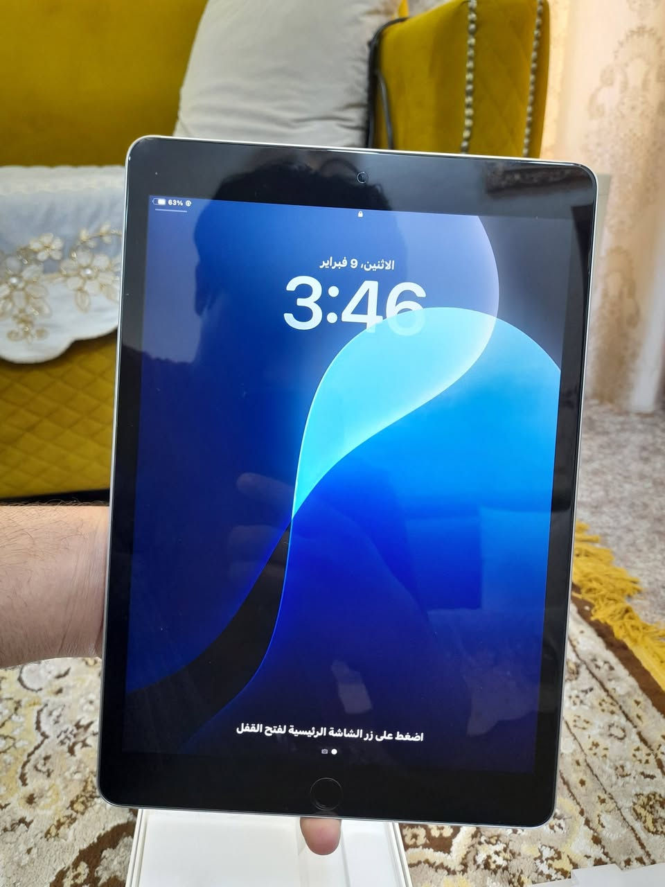 السلام عليكم  للبيع ايباد9 لجهاز نضيف جدآ كامل ملحقاته لاتصال عله الرقم *********** ملاحظه اني مكلف بلنشر اخوان الي يريده يتصل علي او يراسل واتساب اني مكلف بلنشر مو تراسلني مازنجر تمام والسعر مناسب لانو اخو لجديد
