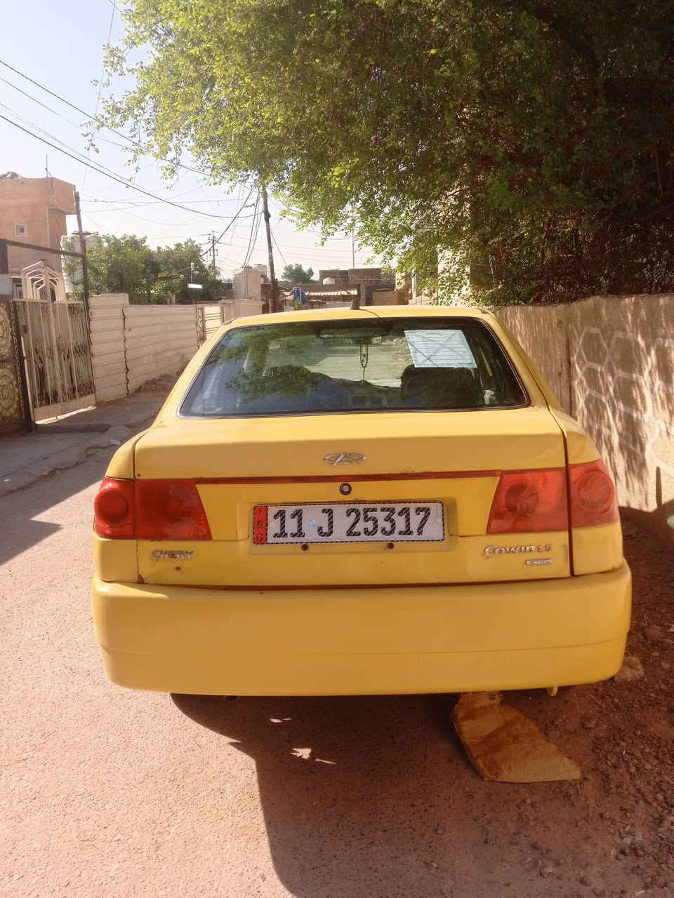 شيري كوين محوره  كورلاا بكاتشو  موديل  2010 سياره اراقام بغداد انكليزي  داخله هزه جديده  وهيئه مصفره  سياره جاهزه كير مكينه بيها خيط بخار  صدر تخم تيارات كهربائيات شغاله دواخل كلش نضيفه  السعر 26ورقه وبيها مجال للشراي الاتصال وتساب ***********  ابو لؤي  العنوان بغداد الدورة _هوررجب AL-Dora_Hor Rajab
