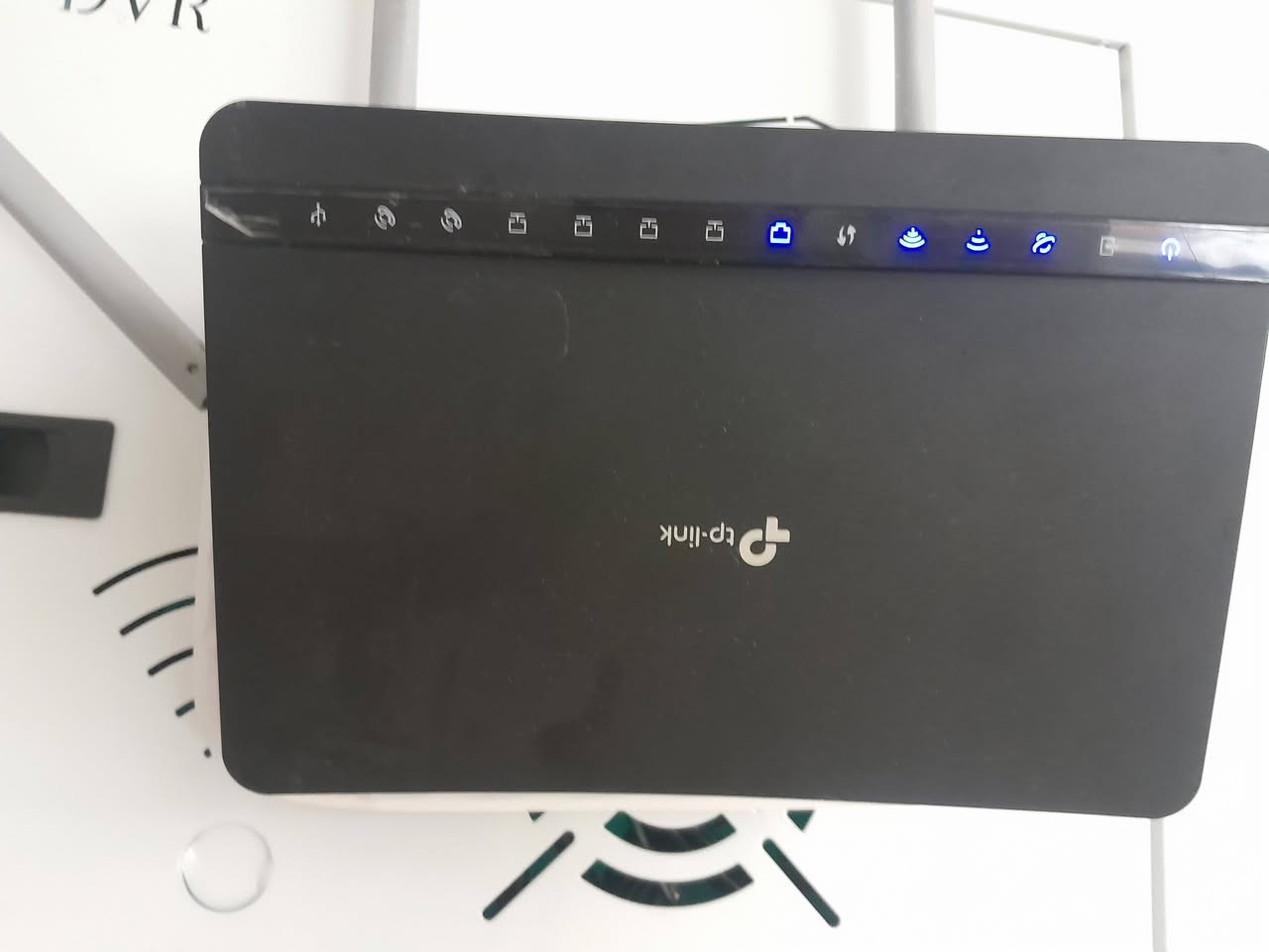 للبيع راوتر ماركة tp_link جديد باله اوربي يدعم شبكتين AC1200 
السعر 35 مع توصيل


**إذا كنت صاحب هذا الإعلان وتريد حذفه لأي سبب، رجاءا أرسل رسالة إلى الدعم الفني**