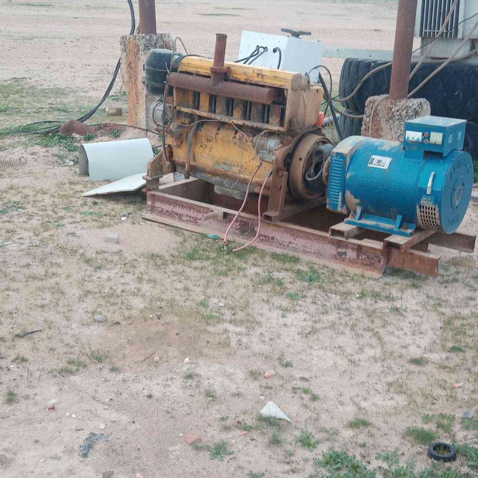 مولد دويز باله وربيه 6سلندر عادي شرط لا صرف ولا بخار رأس توليد 62 كي في سعر 28ورقه  عنوان تكريت حي صناعي واتساب ***********
