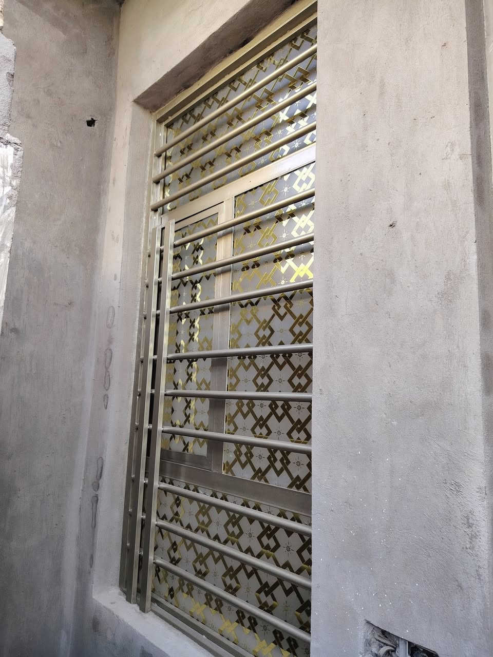 السلام عليكم وياكم ابو علي ابو الجام والصبغ والتنظيف شغل كلش نظيف شغل كلش حلو من كل  بغداد واطراف بغداد متواجد على الواتساب وعلى رقم الهاتف ***********
