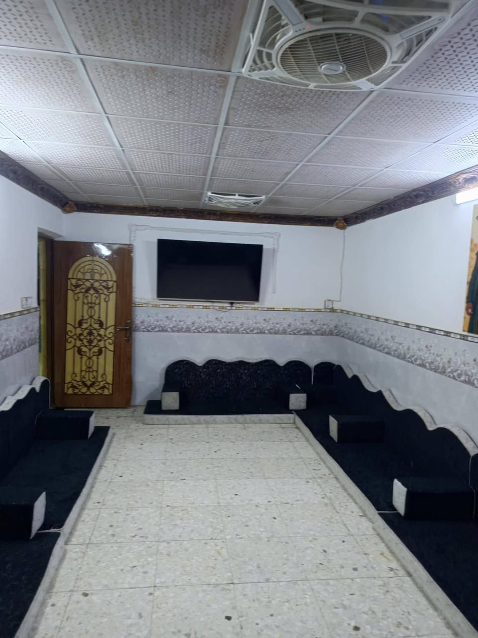 سلام عليكم
بيت للبيع مساحتة 100 متر طابق واحد الشعلة الزراعي مقابل قطاع السابع شارع حسين كابريتا والستفسار على *********** ابو سجاد
