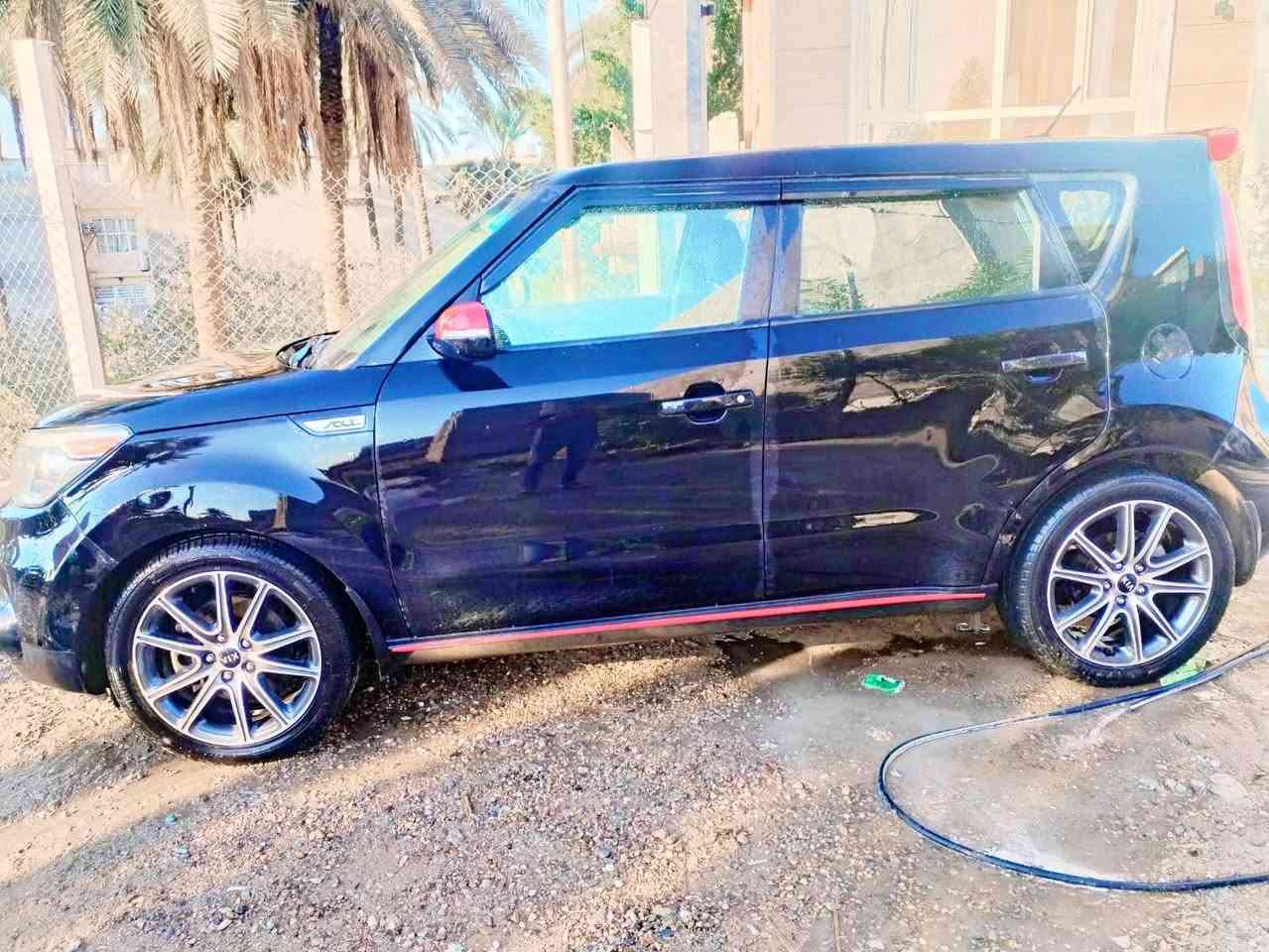 السلام عليكم
صول ٢٠١٧ 
رقم بغداد
بجم كبس 
ماشيه ٨٦ السياره حيل نضيفه متصرف عليها الف مال جناي
ضرر جانبي خفيف . ( سونار موجود ) 
فول عدة الفتحه 
مكينه ١٦٠٠ جي تي اي تيربو . ( بانزين عادي )
بصمه 
تحكمات استيرن
تحكمات استيرن فول
 ٣ انضمة قيادة 
كشنات جلد مع تدفئة كشنات 
تدفئة ستيرن
شاشه كار بلي بلاد
السعر ١٢٠$ و بيها مجال بسيط جدا مكان السياره بعقوبة.  السراي 
*********** ابو عبدالله
