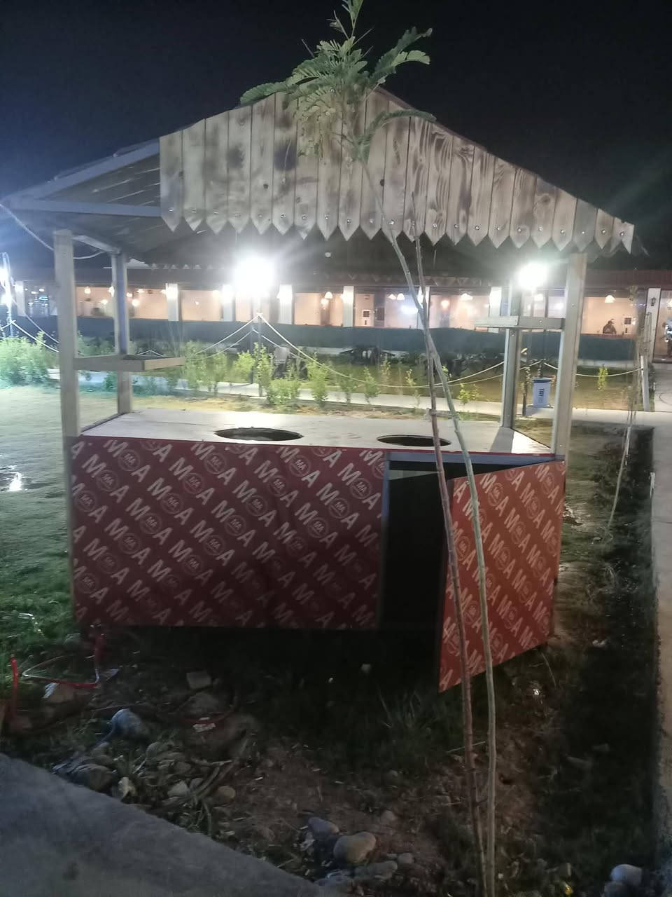 عربانة تفصال عمل حطاطة مو سوكي  للبيع ترهم لبلي فلافل مشروبات ساخنه طاطلي 
للأستفسار الاتصال ع الرقم ***********
