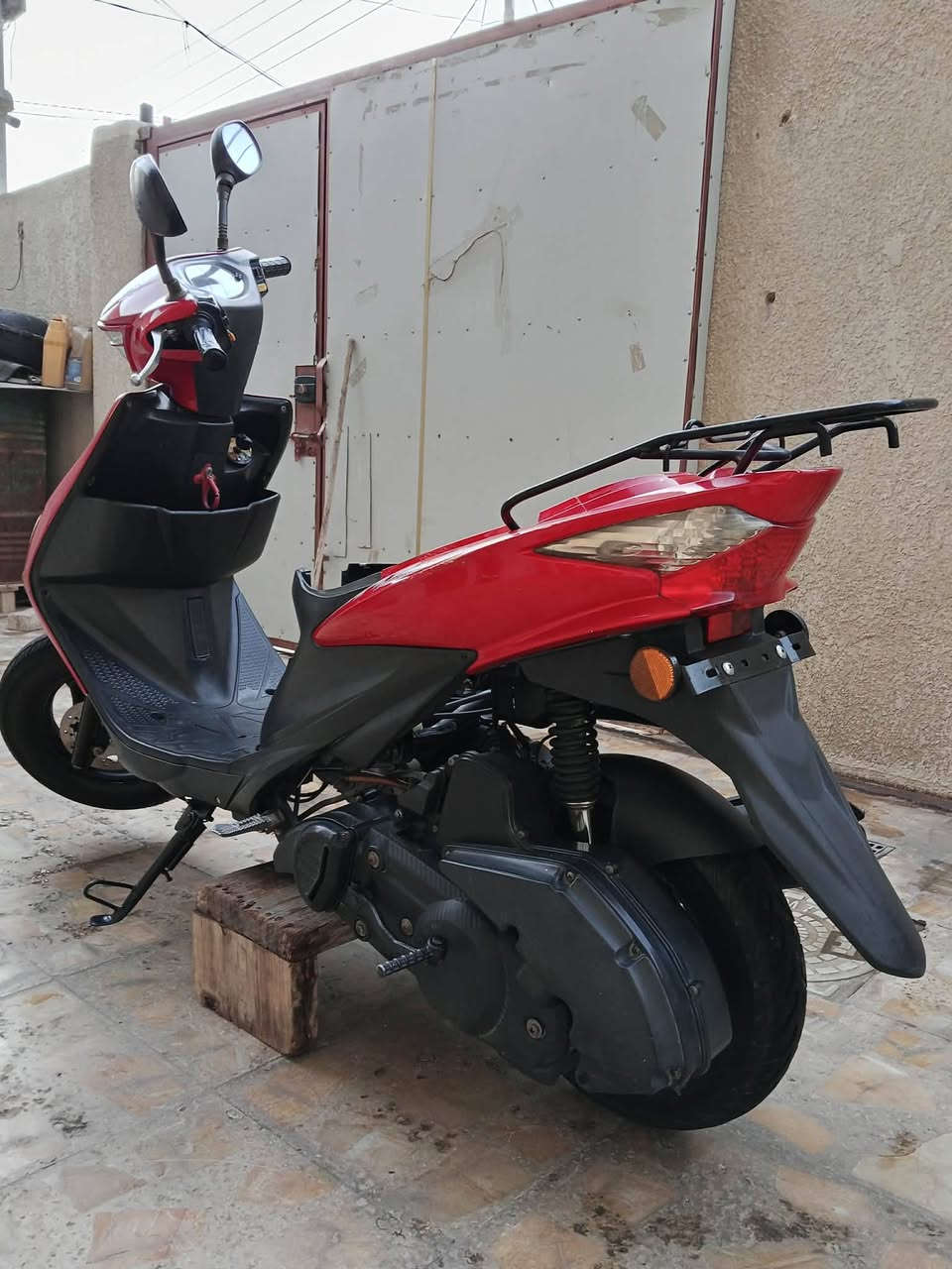 سلام عليكم
دراجه ادرس للبيع
لايت
اشاير 
كهربائيات كله شغاله
سلف 
هندر 
منضومه زنون
قفل جنطه استيرن 
شغل
السعر350وبي مجال 
للبيع فقط 
الإستفسار 
***********
متواجد خاص
