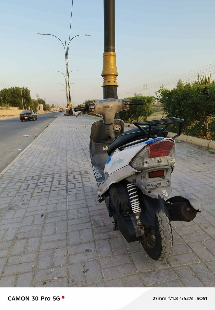 ماكس منغولي الدراجه شوفت عينك كلشي شغال بيه بس المكينه كايمه ولعسر بـ300 قفل


**إذا كنت صاحب هذا الإعلان وتريد حذفه لأي سبب، رجاءا أرسل رسالة إلى الدعم الفني**