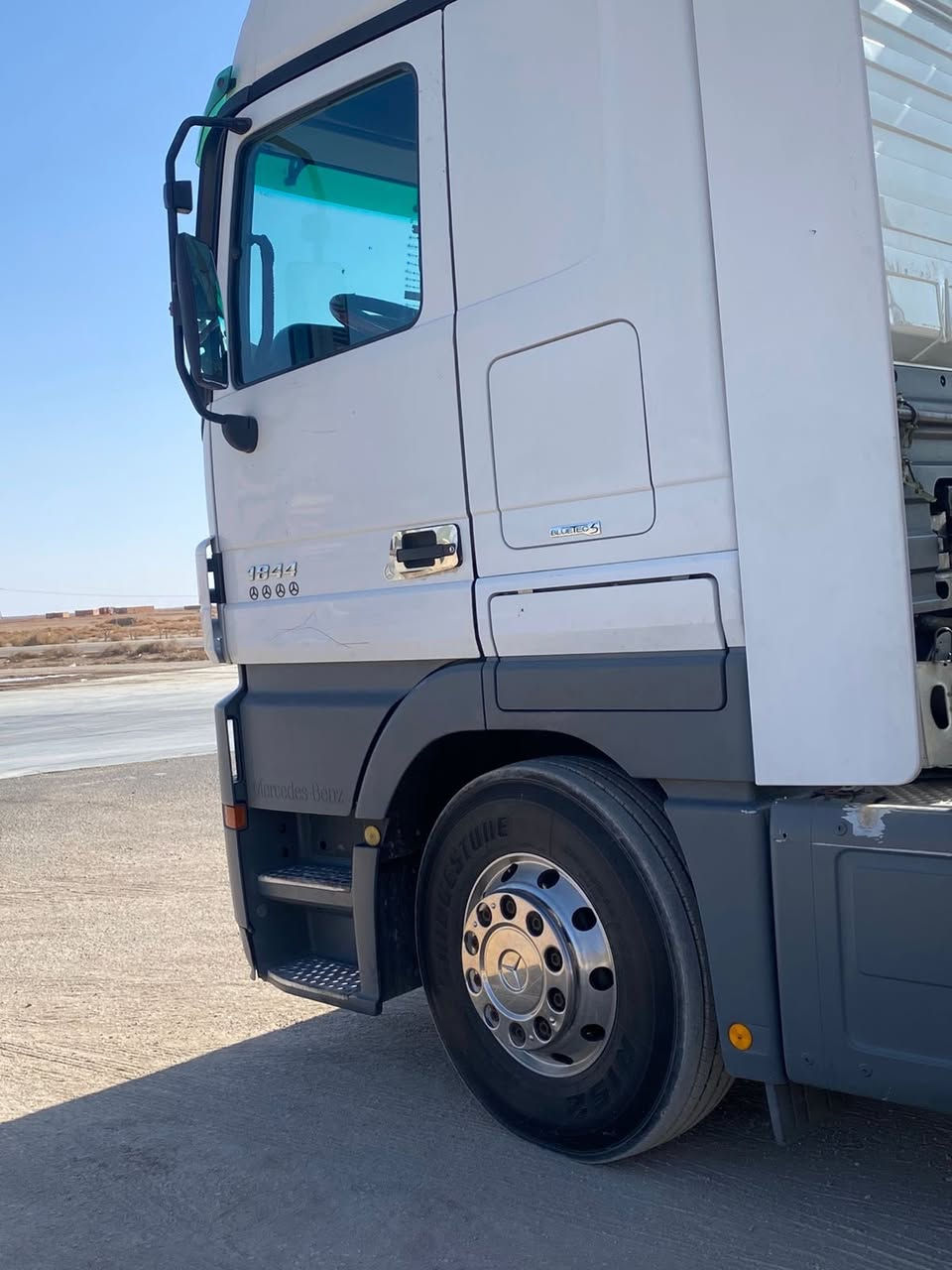 موديل 2007
حجم 1844
مواصفات تبريد ثلاجه فك ربط سليماني 
سعر 310 $ بيه مجال 
معرض حجي رمضان اربيل كلك 
***********
***********
