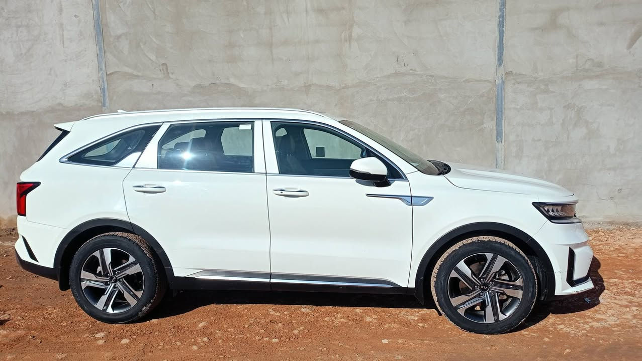 اسلام عليكم سورنتو2021البيع سنه سلندر عنوان ديالى بعقوبه ***********
