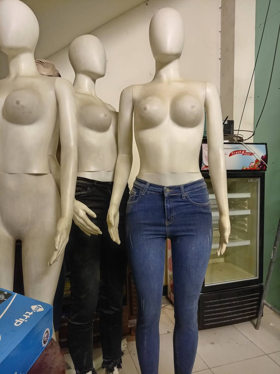 ملكانات للبيع
ملكانات ضخمه عدد ٣
ملكانات ناعمه عدد٨
مكاني الكرخ اليرموك
***********
