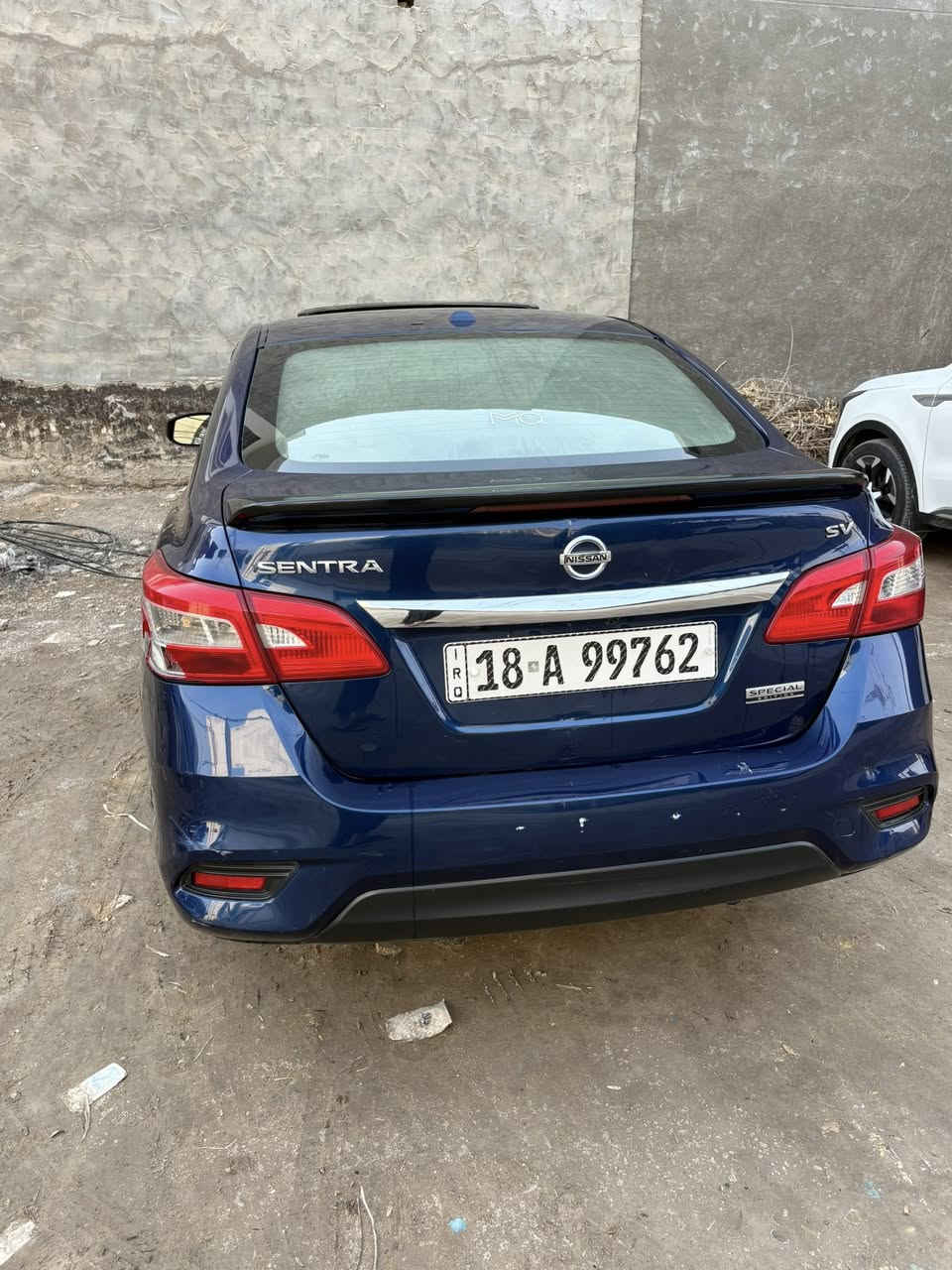 ‎ سنترا موديل 2019 وارد امريكي حادثها جاملغ وباب عكس السايق وشويه من حافه الباب الخلفيه
‎البيبان مبدلات 
‎فول مواصفات اعلى فئه بصمه وكامره وشاشه جبيره وفتحه 
‎تدفئه بلكشنات
‎باتري جديد
‎تايرات جدد
‎منضومه زنون جديده
عبوه فيت بم جديده
‎التبريد بي نقص غاز وينزل من سعرها
‎مكاني حله 
‎السعر ١٠٥$ وبي مجال 
***********
