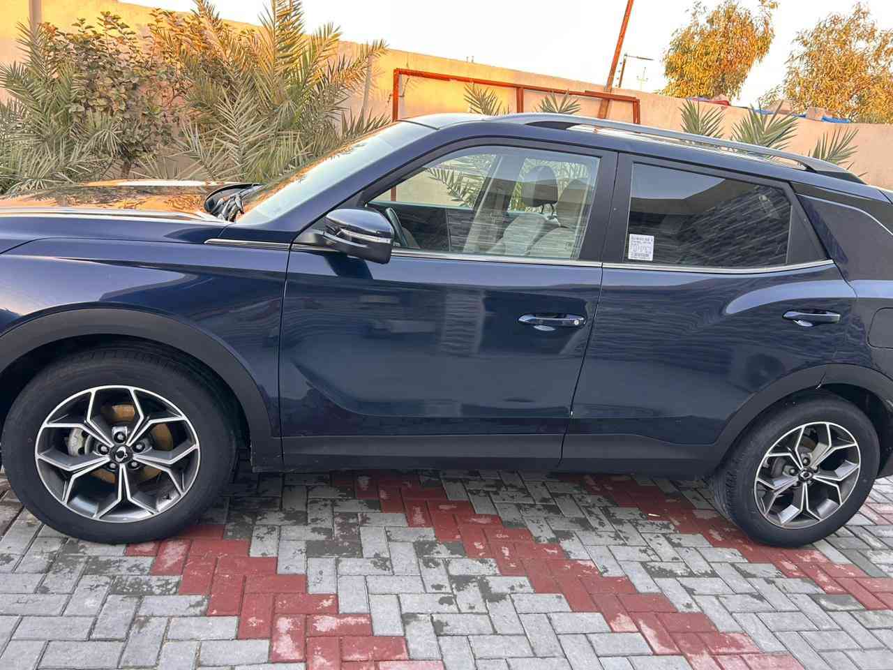 سلام عليكم
السياره للبيع 
نوع السياره سونك هونك كوري 
مكينه 2000 مكينه كير كفاله 
مديل السياره : 2023 
ألون نيلي 
فول مواصفات 
فتحه بصمه 
المرايات شفط وترحيب 
بيها بابين باب سايق ولباب خلف السايق فقط 
لسياره أقساط دفع مباشر 

السعر ١١٥ وبيها مجال

رقم الهاتف ***********
