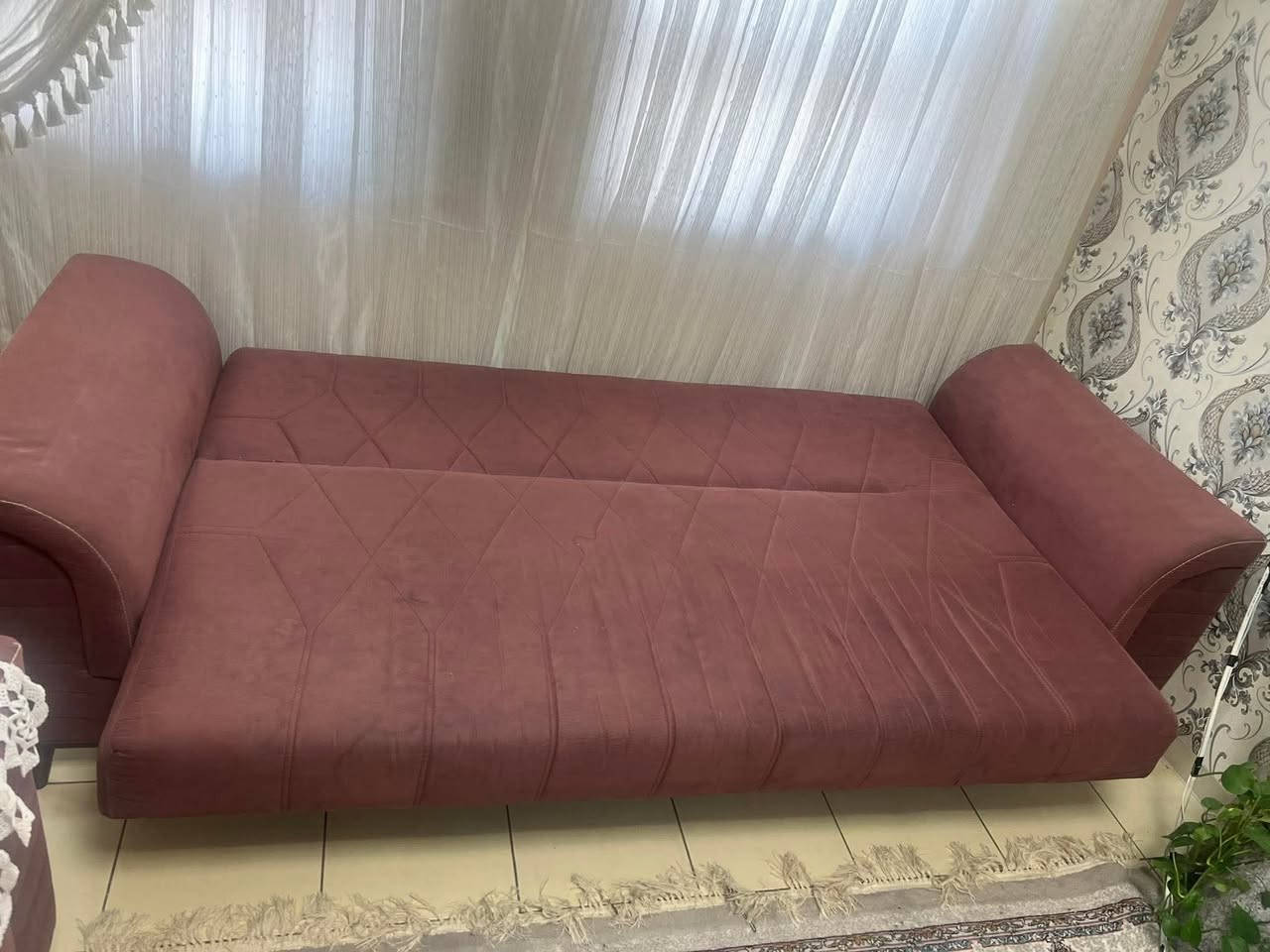 مكلف بلنشر قنفه ثلاثيه مخزن وسرير كولش نضيفه سعر85مكان بسمايه&


**إذا كنت صاحب هذا الإعلان وتريد حذفه لأي سبب، رجاءا أرسل رسالة إلى الدعم الفني**