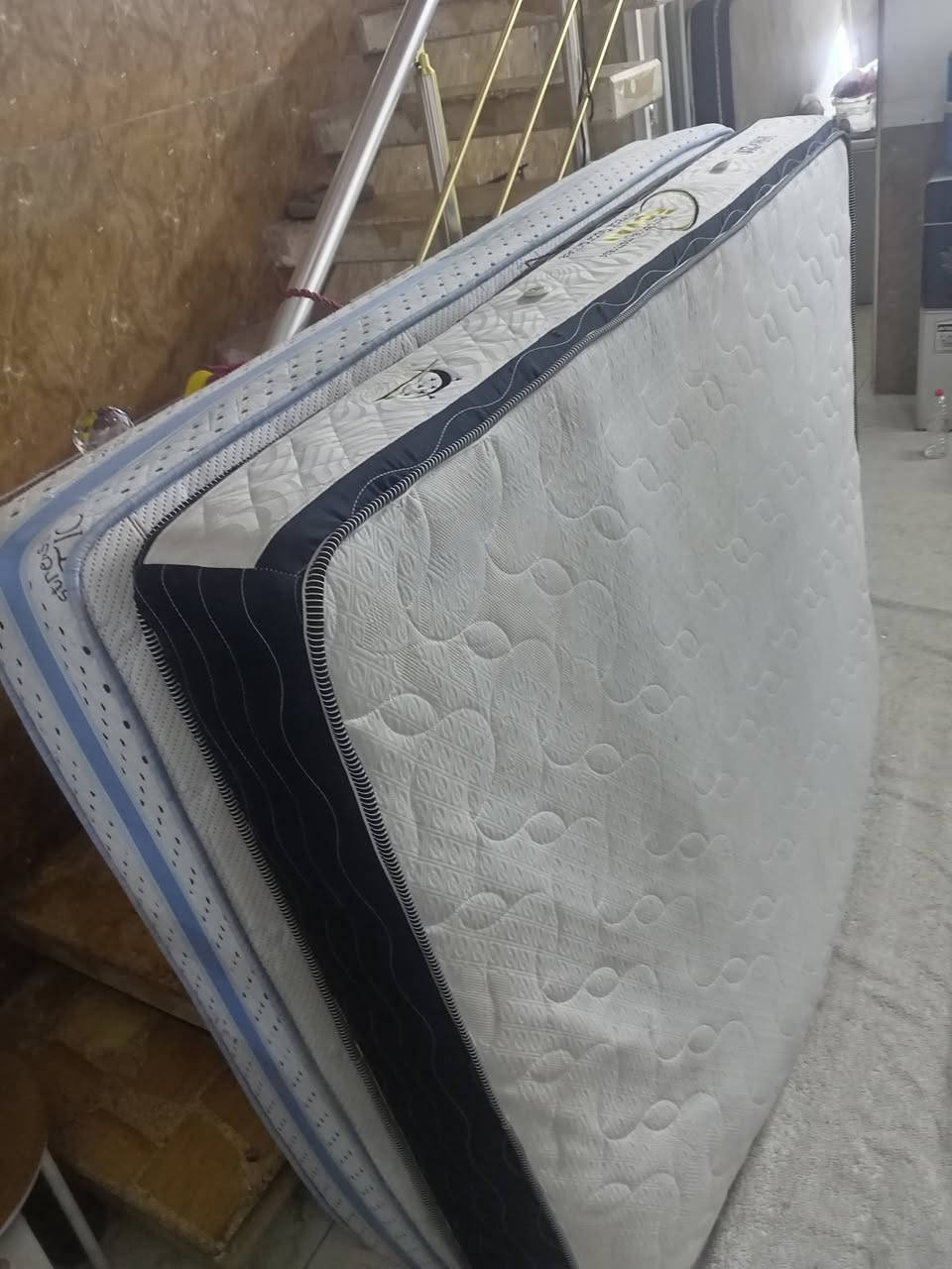 تخفيض سعر كبير جدا بيع بخسارة ليوم واحد فقط الأحد ١٤/٣/٢٠٢٦
قبل المراسلة اقرأ المنشور لأن اامراسلات هواية 
الأسعار مكتوبة و نهائية ومخفضة عن بقية الاعلانات
المراسلة  والشراء من بعد العصر ولل ١٢ ليلا برمضان
التواصل واتساب فقط *********** مع ارسال صورة الغرض المطلوب 
تعليقات مااتواجد نهائبا
توصيل محافظات ماكو اذا تريد توصيل محافظات انت رتب النقل.
توصيل داخل اربيل بكروة إضافية عن السعر المكتوب
