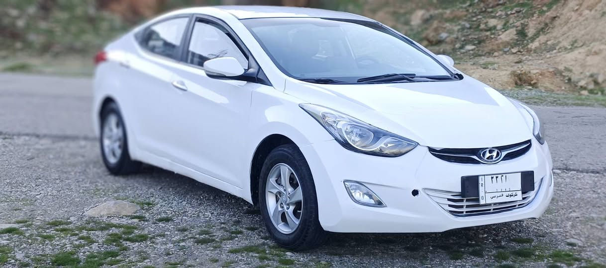 ئاڤانتی دەمار2012
سەیارەکە فولە بەس صڵایت نییە 
کوشن جڵد و هیتەر
شاشە
ڤۆلیۆم
ئیکۆ
تەبرید ساردو گەرم بەشەرت
4تایەو ویلی لۆک
توندوتۆڵی بەشەرت

سعری خوار هەموو بازاڕ
52گەڵاو معامەلە
 شوێن سەنگەسەر
***********
***********
