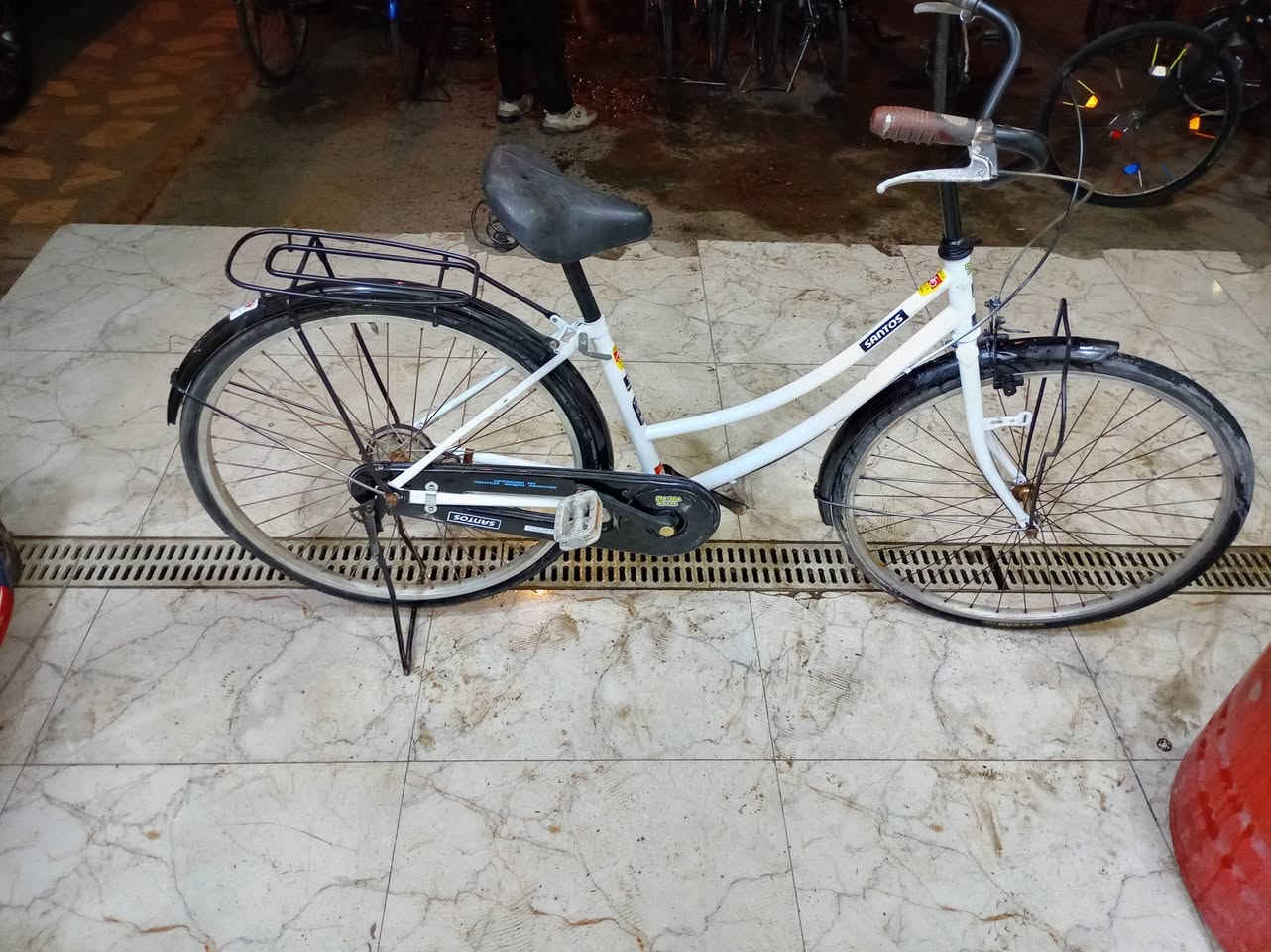 سلام عليكم بيسكلات للبيع جميع لحجام12/16/20/24/26/27اسعار مناسبه للستفسار ***********
بي واتساب
 عنواني ميسان حي لغدير
