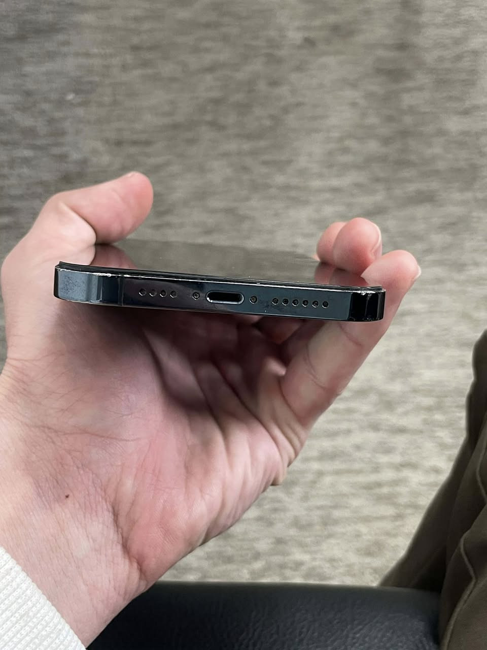 السلام عليكم ١٢ برو ماكس تك سيم ذاكره ١٢٨ نضافة مثل ما موضح بل صور كامراته فوللل
بطاريتة ٧٨ بلادية تدوم لوقت طويل مبدل شاشه ثلاث اختيارات وبس وفيس ايدي واكف السعر ٣٢٥ وبيه مجال للطيبين


**إذا كنت صاحب هذا الإعلان وتريد حذفه لأي سبب، رجاءا أرسل رسالة إلى الدعم الفني**