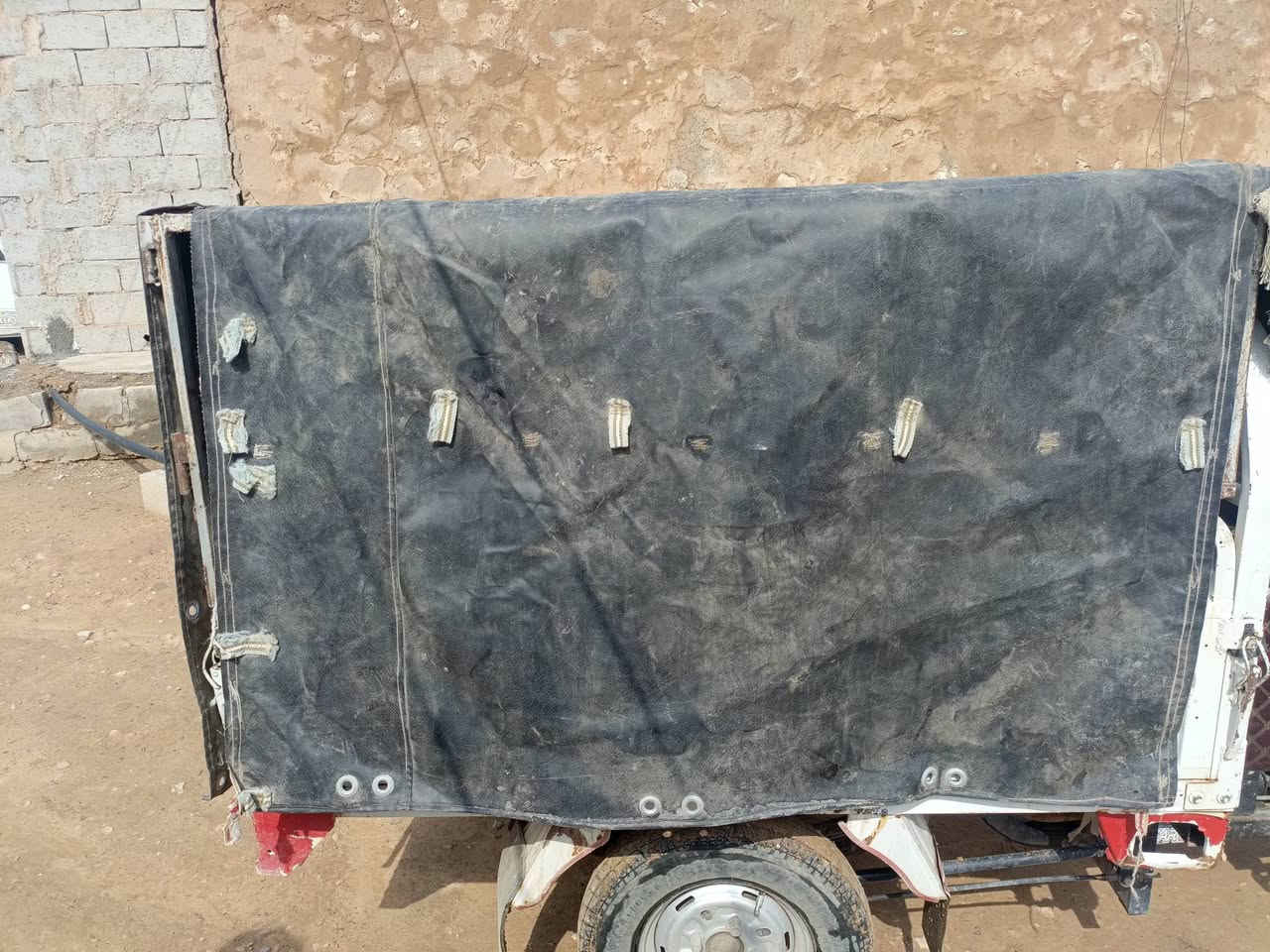 شادر للبيع مال ستوته حمرين***********
