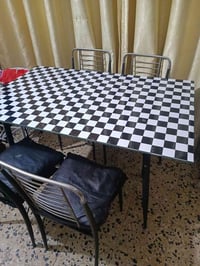 ميز طعام • ٤ كراسي • طقم سفرة