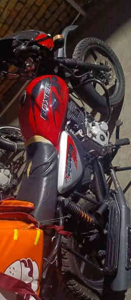 بوكسر للبيع موديل 21نازله ب22 لا مجفت ولا كايمة الله شاهد دراجة معتني بيه رايده 1.800وبيه مجال مرقم حله وصاحبه موجود انطيك رقمة وتتواصل ويا ويحولك باسمك المكان بغداد المشتل رقمي ***********
سعر 1.800وبيه مجال بغداد
