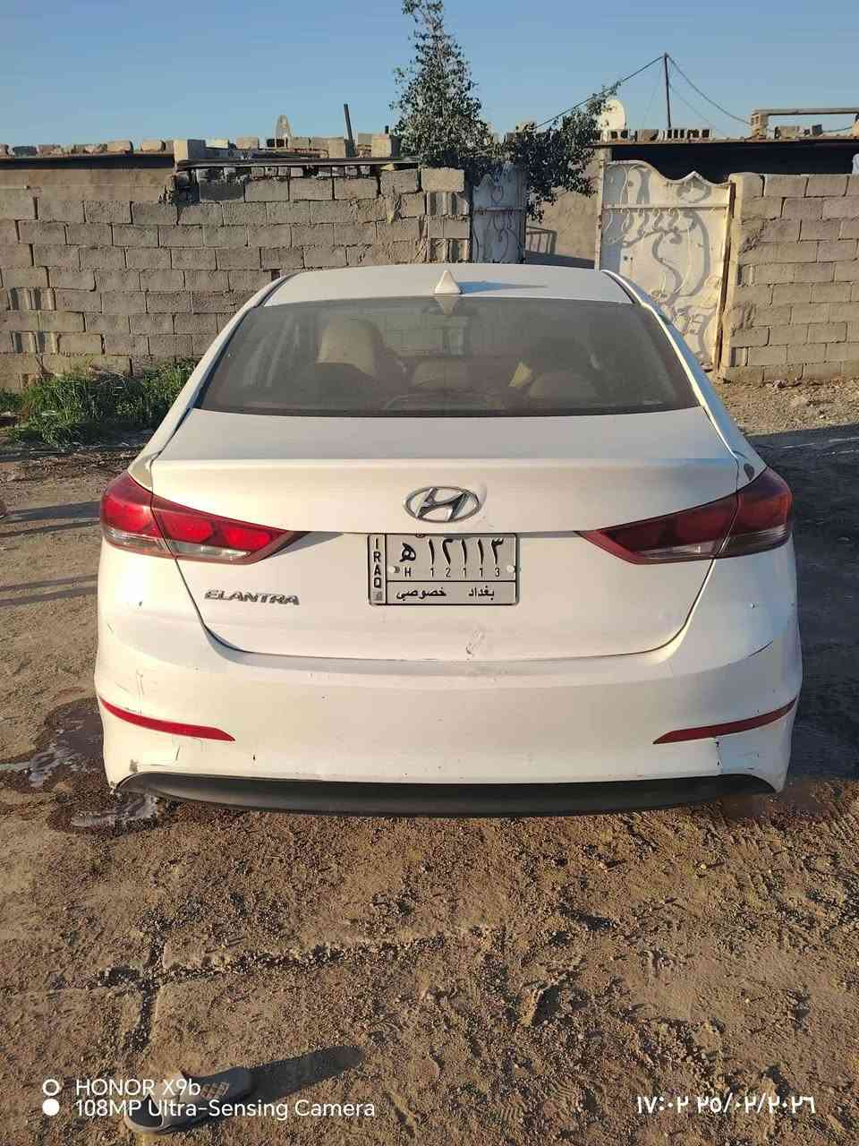 السلام عليكم رمضان كريم
النترا 2017 وارد امريكي كلين بدون حادث ليبل واحد حادثها بالعراق شبر بخشم البنيد فقط بيها تكشير قليل بالصبغ معروف هذا المديل يكشر شوية الصبغ مالته  محرك 2000 دوش كير مكينة تبريد تخم تاير صدر خير من الله رقم بغداد بأسمي جاهزة من كل النواحي  السعر 115  العنوان بغداد الزعفرانية شارع السندباد هاتف ***********
***********
