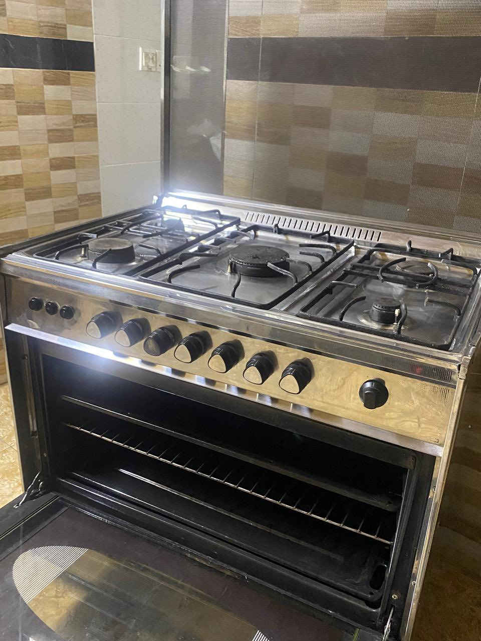 طباخ مصري  سعر ١٠٠ حالة جيده قابل للتفاوض مراسله خاص


**إذا كنت صاحب هذا الإعلان وتريد حذفه لأي سبب، رجاءا أرسل رسالة إلى الدعم الفني**