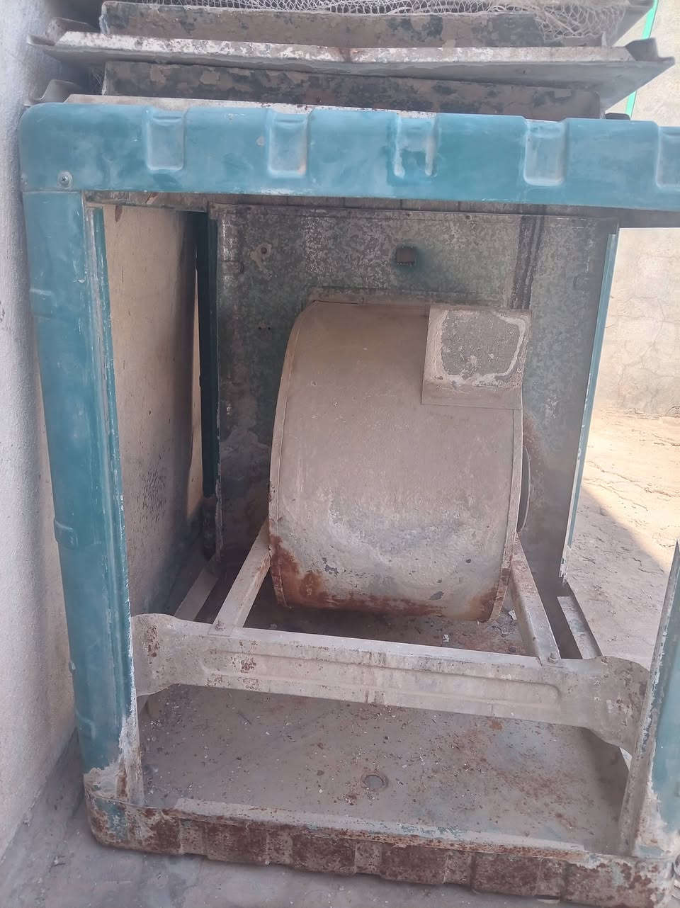 مبردات ثنين وحده بس كشر والثانيه كامله شغاله ٨٥سعرهن وبيهن مجال شارع المطار مكاني


**إذا كنت صاحب هذا الإعلان وتريد حذفه لأي سبب، رجاءا أرسل رسالة إلى الدعم الفني**