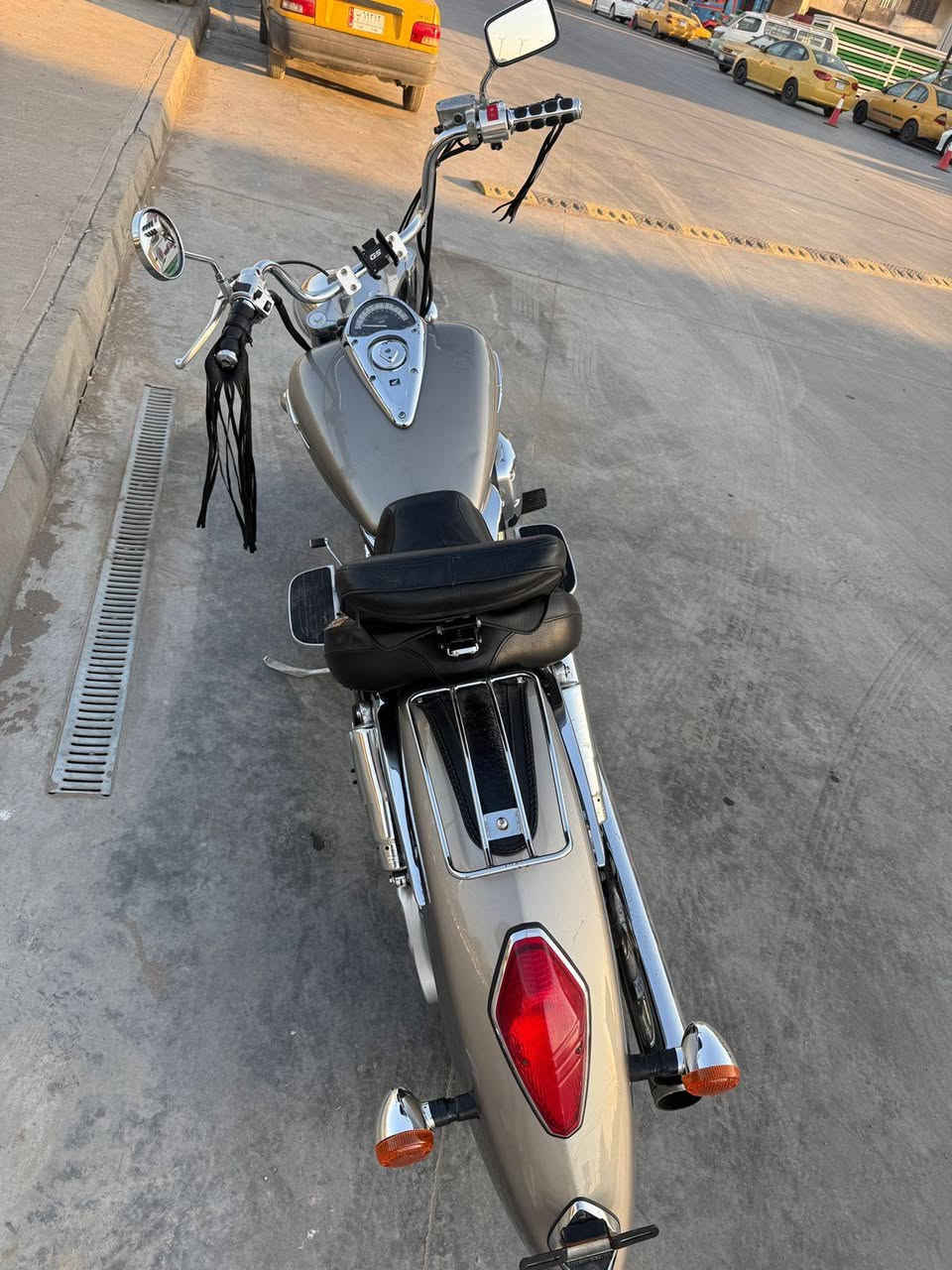 السلام عليكم شباب هوندا VTX1300
مكفوله كفاله عامه 
دخول جديد 
حادثهه جاملغ امامي
مابيهه كل نقص 
تاير امامي خلفي جديد 
مكينه مكفوله 
موديل2005
السعر ٤٢ 
وبيهه مجال قليل 
العنوان بغداد ام الكبر مقابيل قسم المشاريع بصف شارع الاطفاء 
***********
