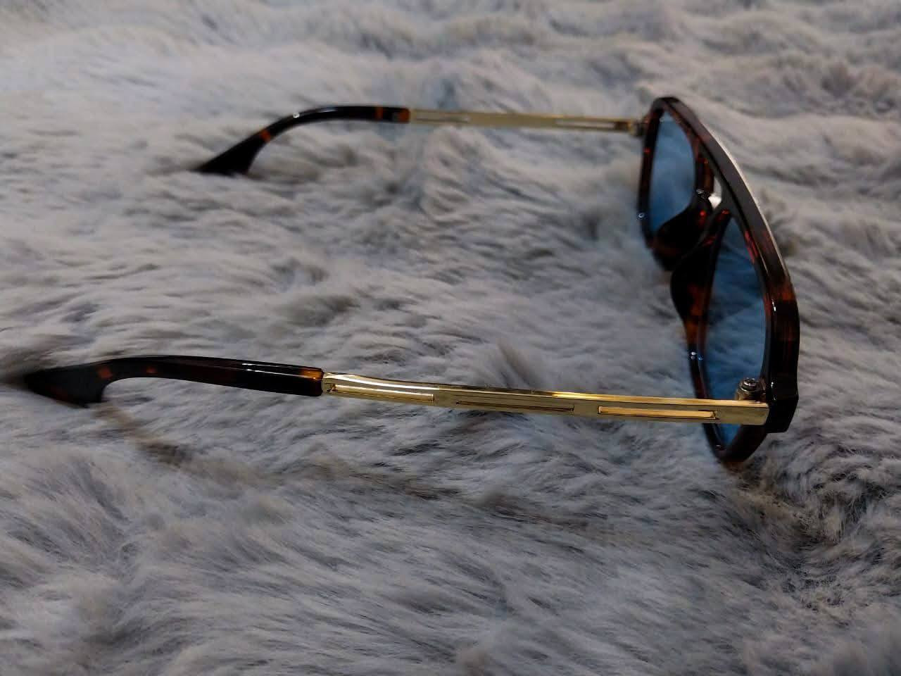 زوج نظارات اصليه كوالتي حيل عالي


**إذا كنت صاحب هذا الإعلان وتريد حذفه لأي سبب، رجاءا أرسل رسالة إلى الدعم الفني**