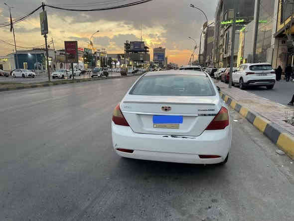 للبيع ام كراند 
موديل 2013
رقم نجف باسمي 
مصبوغة صفحتين 
قمارة وبنيد و جنطة سليمات
مواصفات واضحة بالصور  
السعر 48 وبيها مجال 
***********
