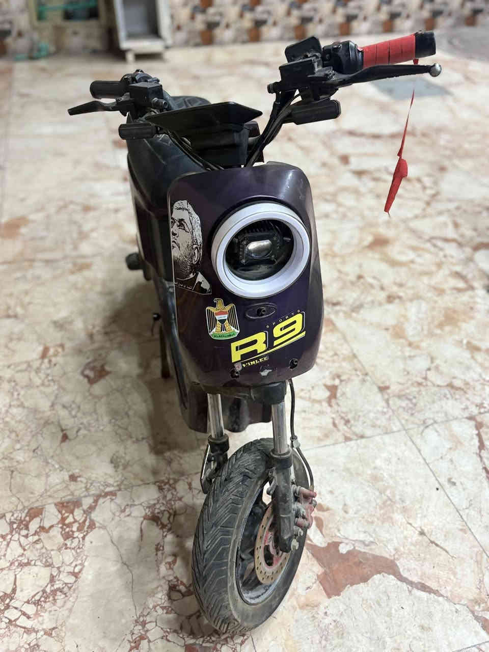 سلام عليكم دراجة آر ٩البيع نضيفه عطل البطارية سعر 200 قفل مكاني البصرة
*********** واتساب
