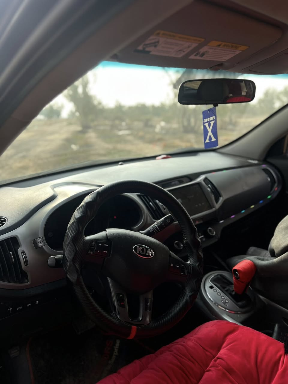 السلام عليكم اخوان للبيع والمراوس 
كيا سبورتج مديل 2016
وارد امريكي كير مكينة خير من الله وضع شركة مامفتوحات
تبريد تدفئة شغالة 
ضرر لا لغود ولا شواصي فقط جامرلغ وبنيد صبغ حتة البدنة ما متذية ايرباكات سليمة بس دركة راجع سستم
رقم شمالي تحويل ثاني يوم
لايت زنون
تخم تاير
ارضيةجلد
مانع انزلاق
السيارة جديدة بمعنة الكلمة 
خير من الله
العنورن ديالى بعقوبة التحرير دور الضباط الثانية
السعر 140 بيهة مجال 
***********
رجاء لا تكسر بحلال العالم
