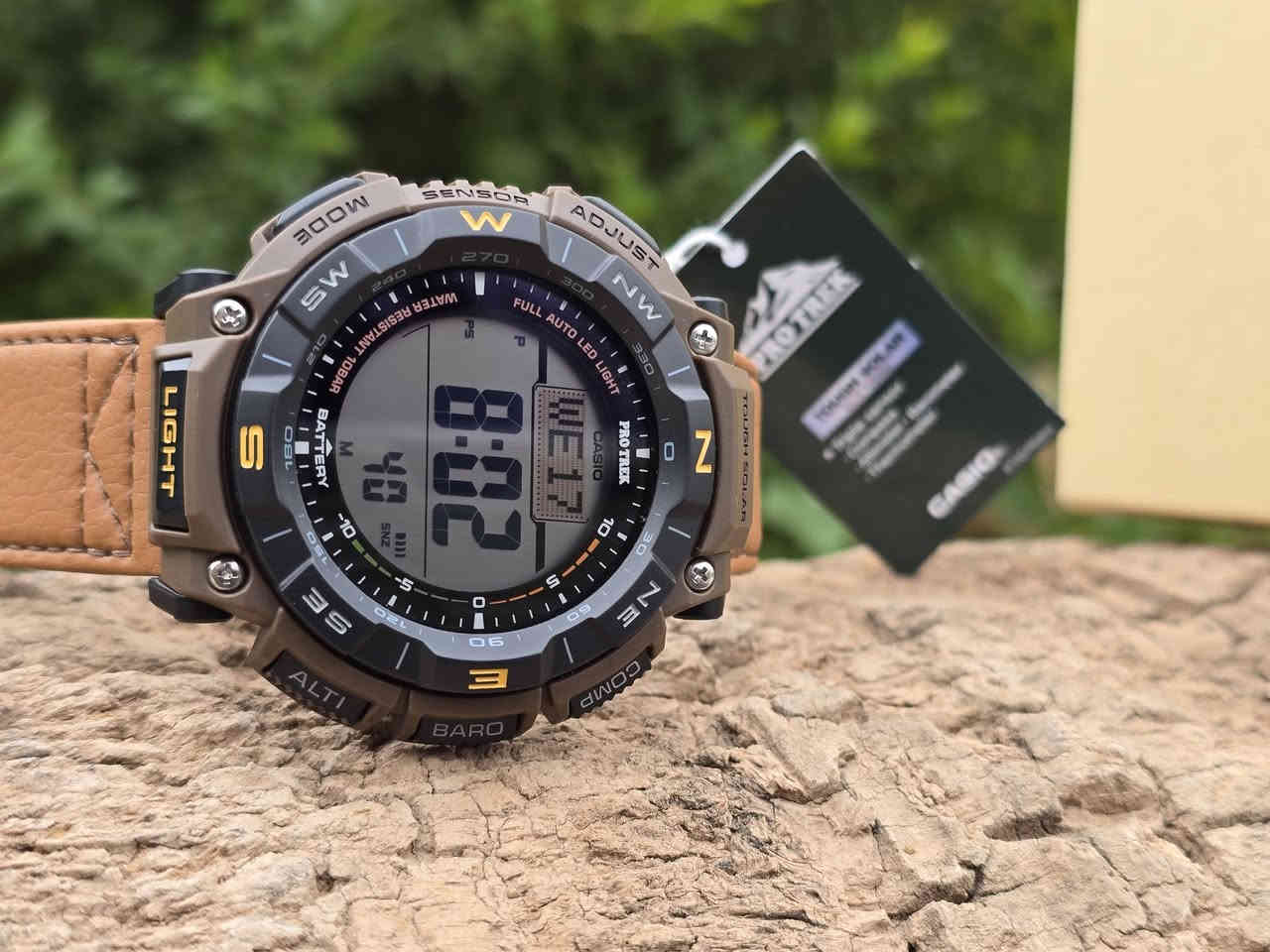 كاسيو - CASIO Watch 
⬛ [موديل:PRG-340B برو تريك] صنع في تايلند 

❗️أصلي ضمان دولي لمدة عامين من تاربخ الشراء 
✉️ شحن داخل العراق  
تواصل واتساب ***********☎️
⠀.........................................

⬛️ الحركة: طاقة شمسية solar power
⬛️ سلسلة: PRG-340B_PRO TREK
⬛️ مقاومة الصدمات
⬛️ سهولة الرؤية في الظلام ضوء LED
⬛️ مستشعر قياس ضغط جوي وارتفاع 
⬛️ مستشعر قياس درجة الحرارة 
⬛️مستشعر بوصلة تخبرك باتجاهك
⬛️ مستشعر توفير الطاقة في الظلام 
⬛️5 منبهات يوميا مع منبه غفوة 
⬛️مؤشر احتياطي الطاقة 
⬛️طوق اتجاهي دوار
⬛️ تصميم رياضي
⬛️ لون غير لامع رائع MATTE
⬛️ السير: راتنج قماش الياف طبيعيةCASTLON  للأخضر.. وجلد طبيعي مقاوم حراري للون بني الكايوتي 
⬛️ الزجاج: زجاج معدني
⬛️ مقاوم للماء: 10 بار
⬛️ القطر:  51.7 ملم
⬛️ الوزن: 55 غرام
⬛️ الجنس: ذكر
⭐️ الأكثر مبيعاً.....
⠀.........................................
#شكراً_لاختياركم_كاسيو
