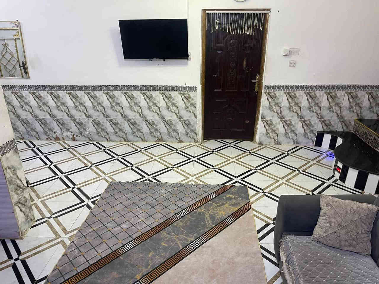 ‏  اعلان 
بيت بحي النفط  اقرار محكمه . 
مساحه 130م الواجهة 11م 
يتكون من غرفه وصاله ومطبخ واستقبال 
وصيحات داخليه وخارجيه
‏
‏بسعر ،60 مع المجال 
تفاصيل اكثر مراجعه الساعي للعقار 
او الاتصال بالارقام التاليه 
***********
***********
***********
عنوان المكتب سايدين حي الشرطه مقابيل اسواق ريتاج 🧿
