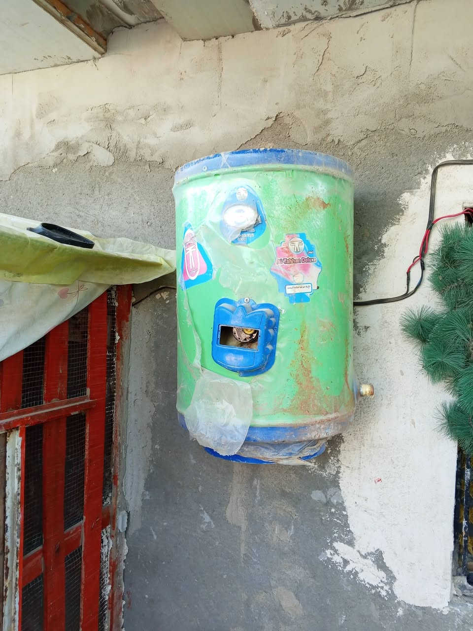اغراض للبيع كلها شرط الشغل***********

