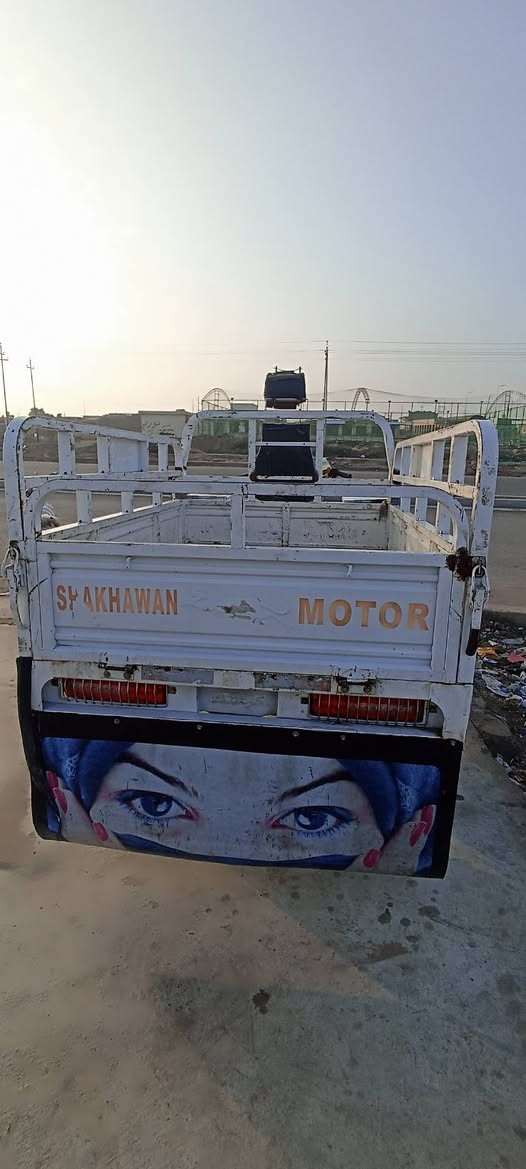 السلام عليكم ستوته للبيع فحل محرك ما مفتوح موديل 2023 مكاتبه ومن فيس بيها السعر خاص مكان بيجي ***********
