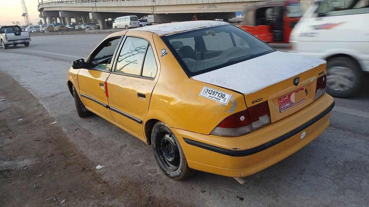 موديل 2011 بلاش 8ورقات بيهة مجال بسيط
 بدون راعي سنوية ضايعة كوم حديد 
مكينة كير حدادية صدر مكفولات 
رقم بغداد سيارة مال بيت مال مسواك
كشر كدام عينك مقبول وحلو
السعر 8ورقات واليجي بي خير ويدلل 
عنوان السيارة بغداد قرب بسماية 
رقم تليفون 
***********
