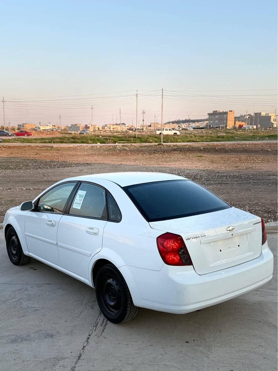 شوفرليت اوبترا 2012
بونيد فقط صبغ بدون دواخل 
كير و محرك شرط تخم صدر جديد
تحويل و غرامة سياره مال البيت 
سعر فول مناسب ٧٤ ورقه بي مجال 
رقم تلفون *********** واتساب موجود اكر, نينوى
