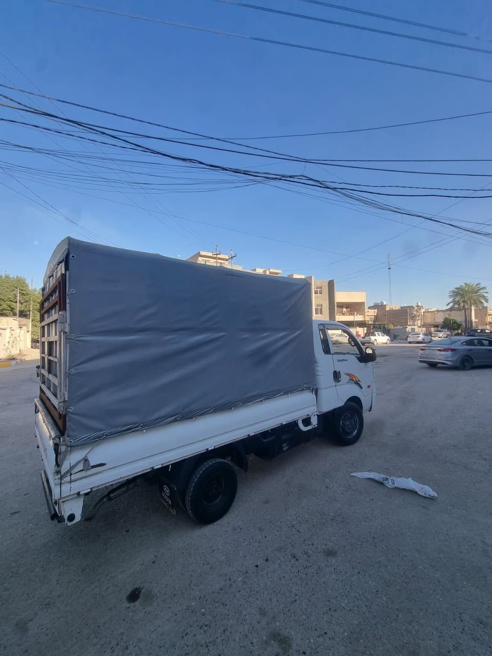 السلام عليكم كيا بنكو 3000 ستاركس 2007 رقم بغداد انكليزي باسمي هزة جديدة وسنوية جديدة السيارة جاهزة للشغل محجر عالي كامل وجادر مطري السيارة نظيفة مناقصها شي مكان السيارة بغداد الدورة السعر ب 80 $ وبيها مجال للطيبين للاستفسار *********** بي واتساب
